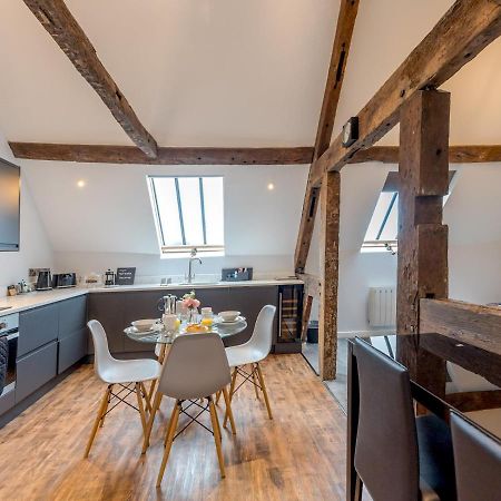 Pass The Keys 5C Charming Town Centre Apartment With Roof Top Views シュルーズベリー エクステリア 写真