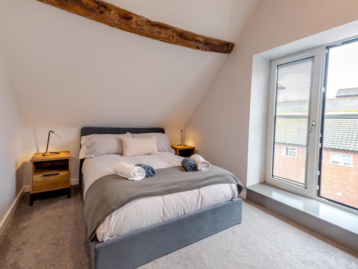 Pass The Keys 5C Charming Town Centre Apartment With Roof Top Views シュルーズベリー エクステリア 写真